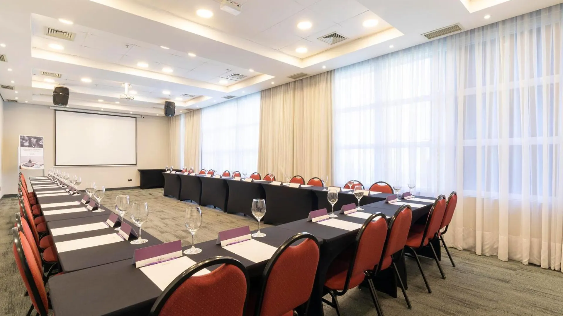 Hotel Mercu Paraiso Beneficencia Portuguesa Com Garagem 1403 São Paulo 0*,  Brasil