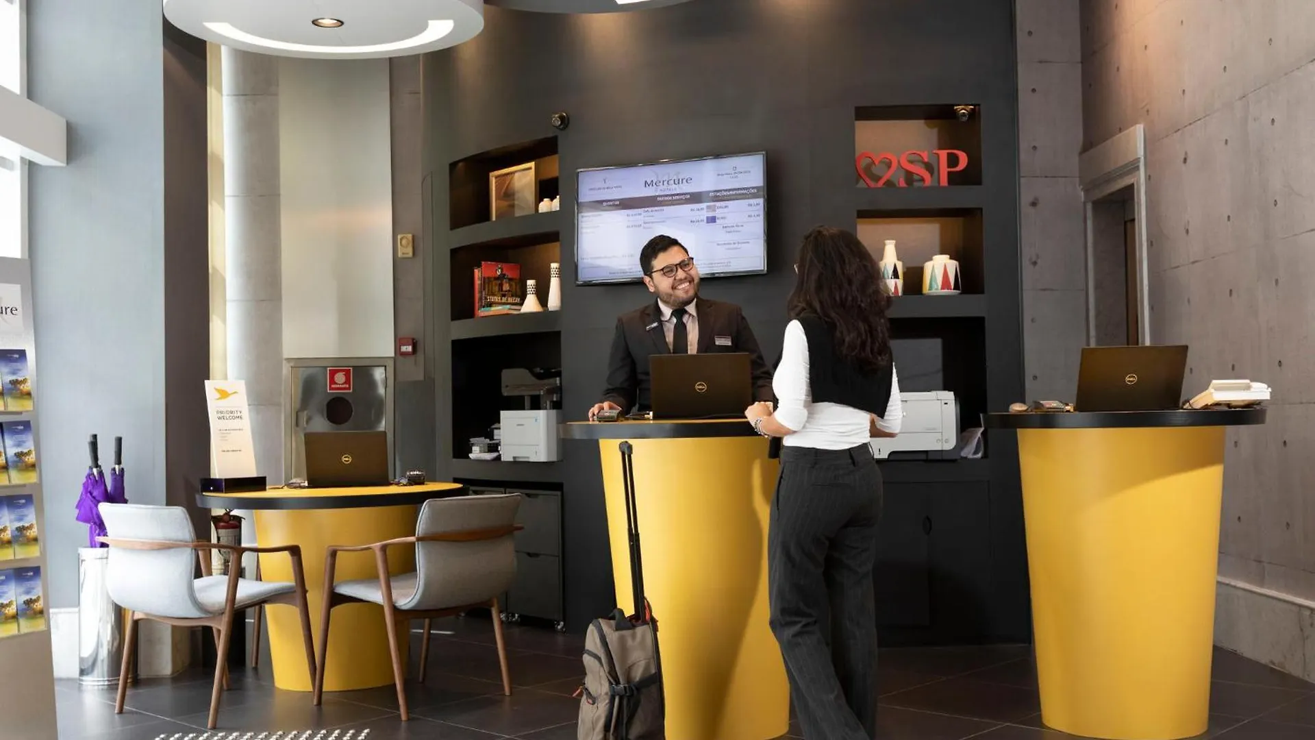 Apartamento Hotel Mercu Paraiso Beneficencia Portuguesa Com Garagem 1403 São Paulo Brasil